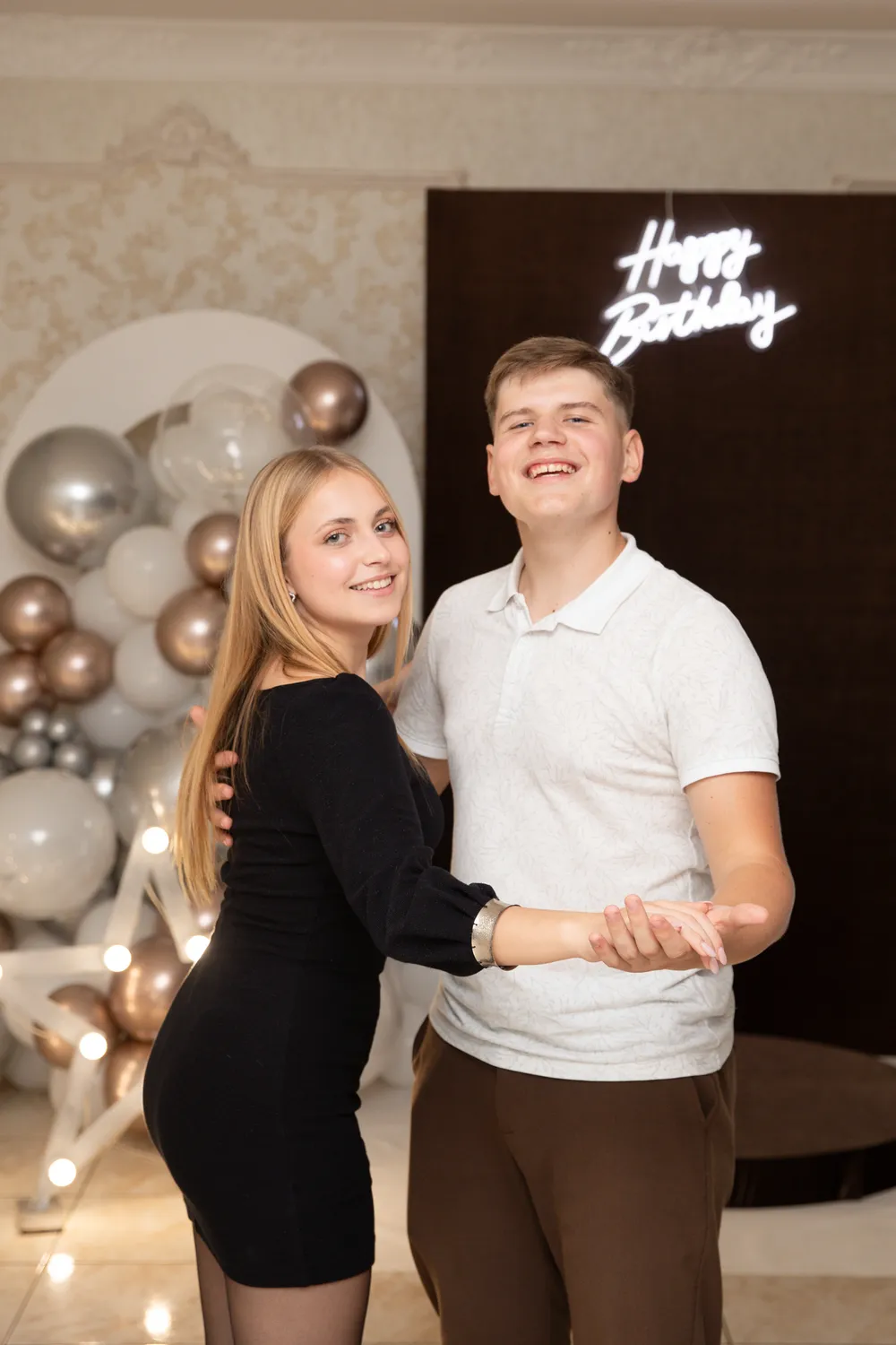 Andrii împlinește cincisprezece ani — 18